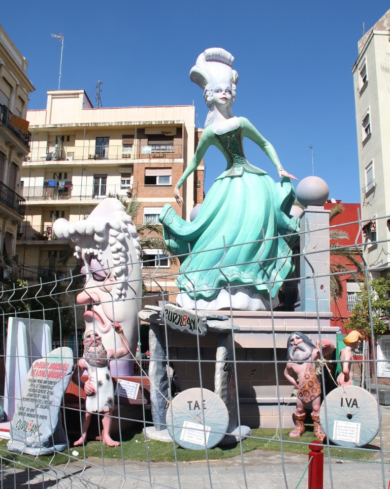 Totfalles: Plaça de la Creu-Los Ángeles